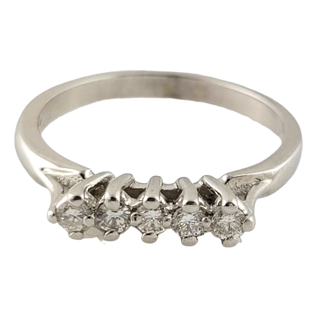 Vintage 14k White Gold And Diamond Band Size 5.75 #13157